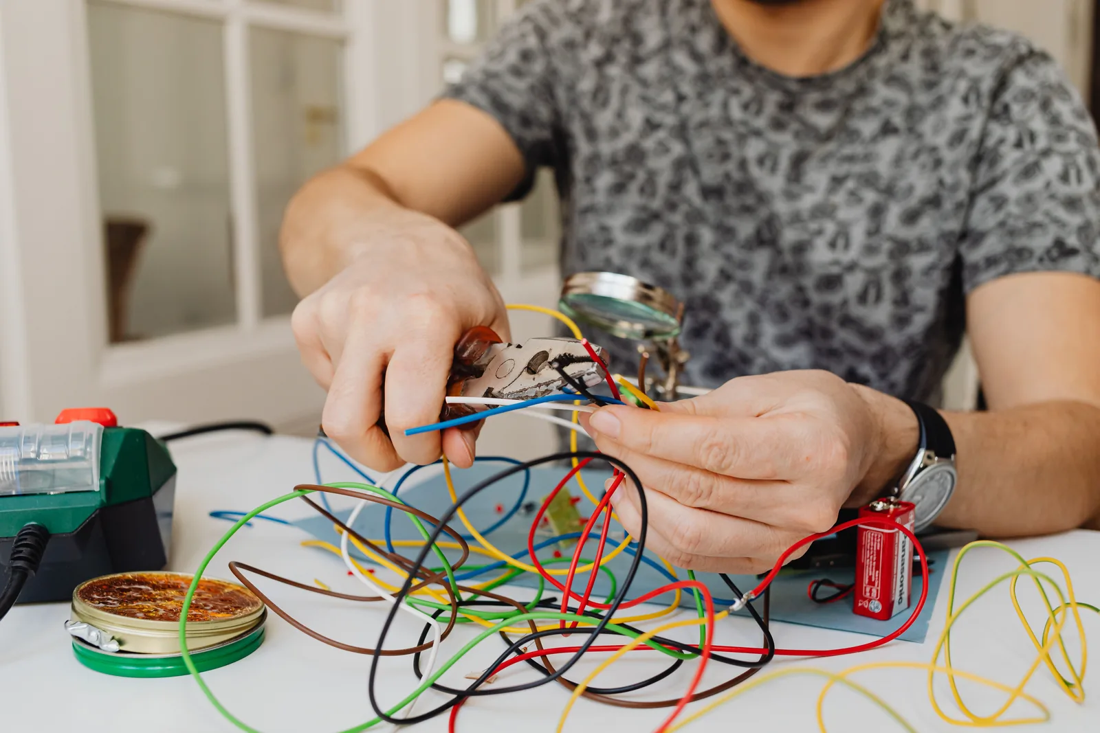 Stripping and sorting conductors at the bench, for aluminum wiring in Buffalo
